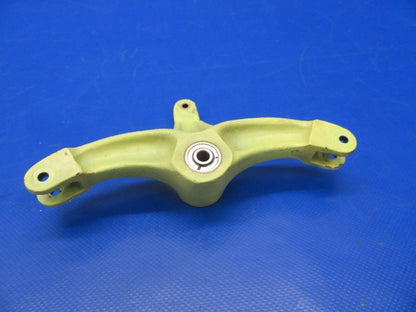 Beech Baron 58P Bellcrank Rudder RH P/N 002-410039-7 (0618-201)