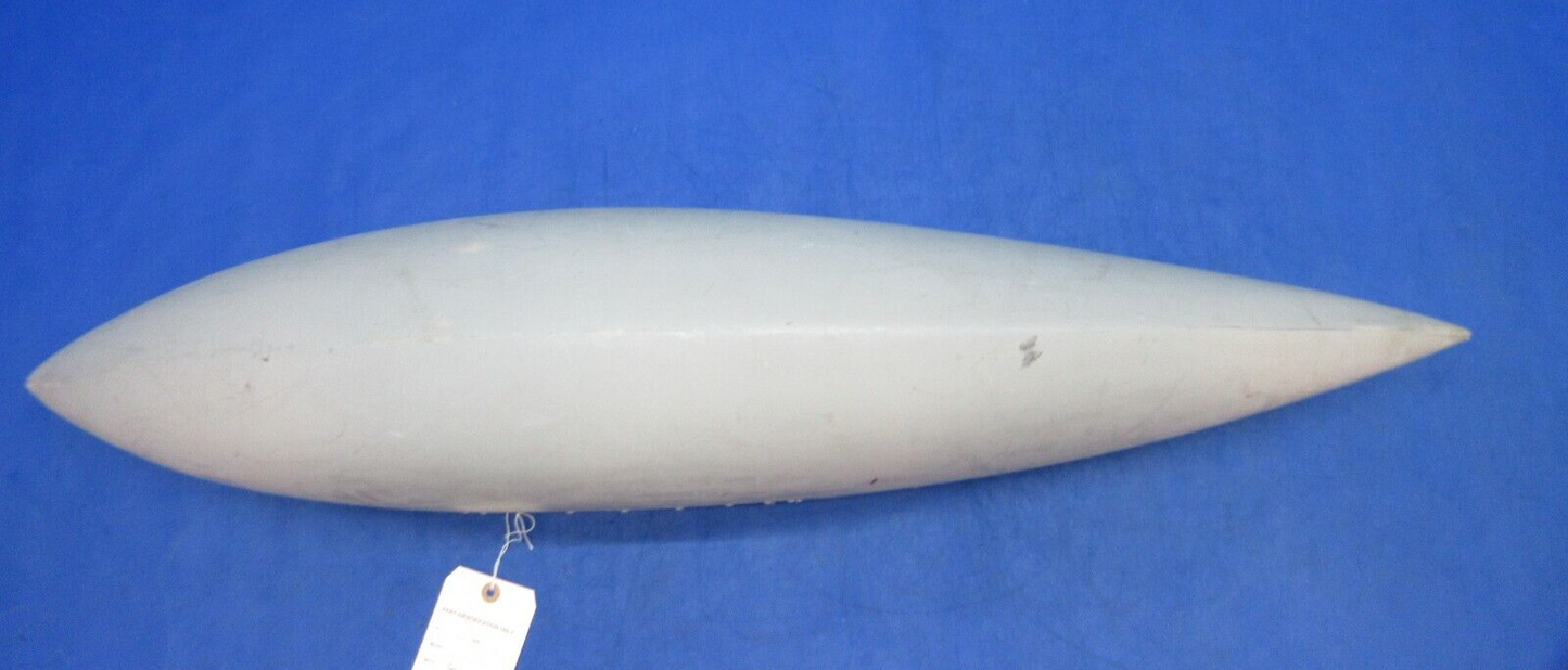 Cessna 172 RH Wheel Pant / Fairing P/N 0741610-6 (1023-965)