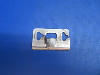 Piper PA-34-200T Pin AFT Cargo Door Latch & Strike Plate P/N 63293-02 (0323-557)