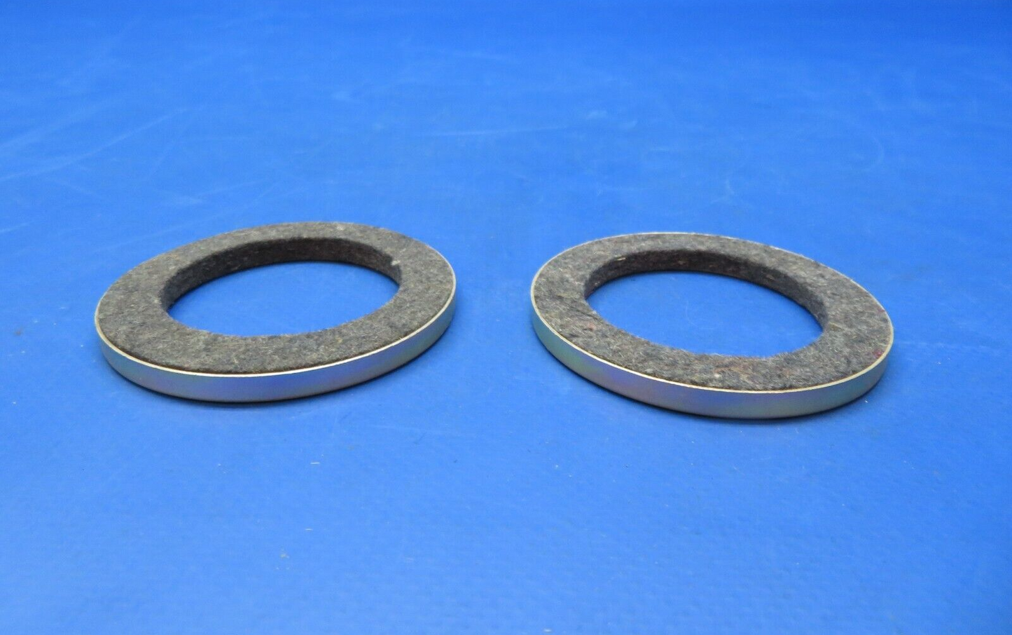 Piper Gear Seal w/ Felt P/N 214595 LOT OF 2 NOS (0623-450)