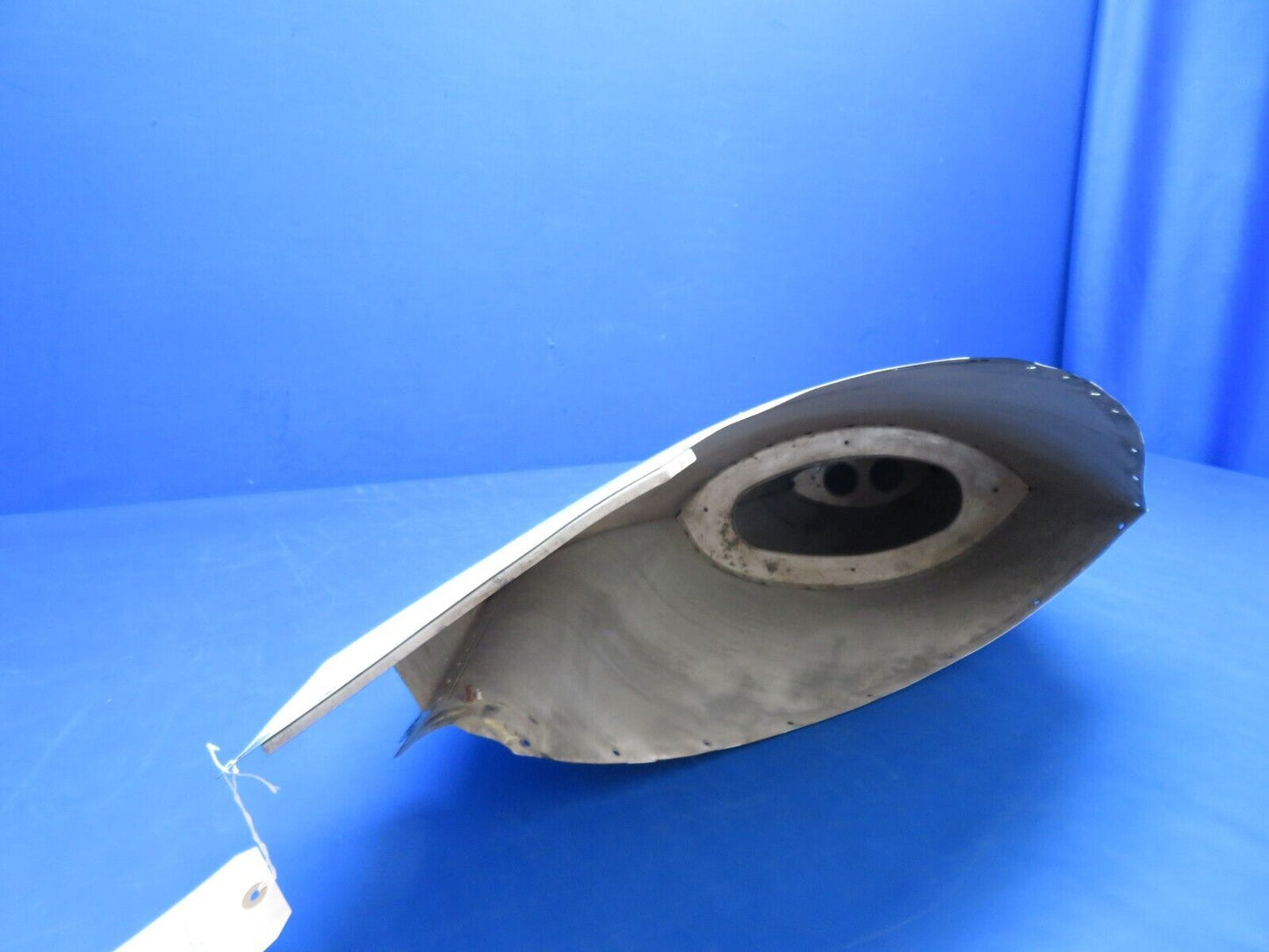 Cessna 310 /  310I RH Fuel Tank Tail Cap Assy  P/N 0823412-16 (1023-157)