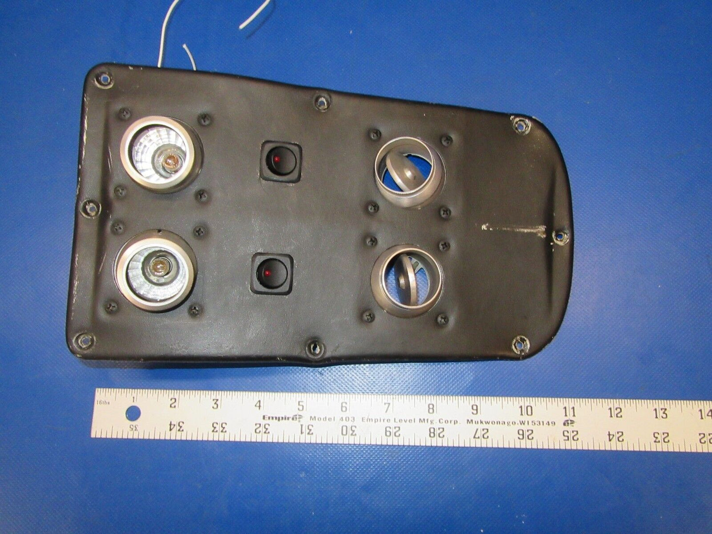 Beech D55 Baron Overhead Panel w Lights, Air Vents P/N 96-550013-608 (0717-21)