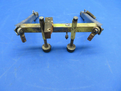 Rockwell Commander 112A Bumper Stop & Lever Assy P/N 46091-1 (1020-457)