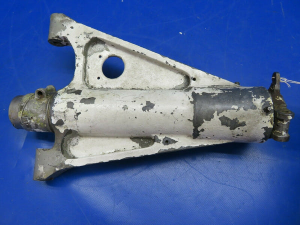 Beech B-55 Nose Gear Brace P/N 95-824005-3 (0520-511)