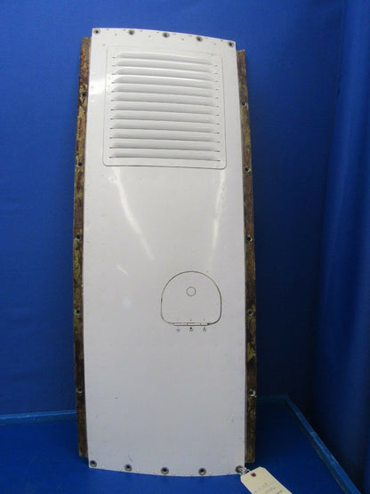 Piper Seneca II Top Center Cowl P/N 37207-101, 67995-002 (0818-256)