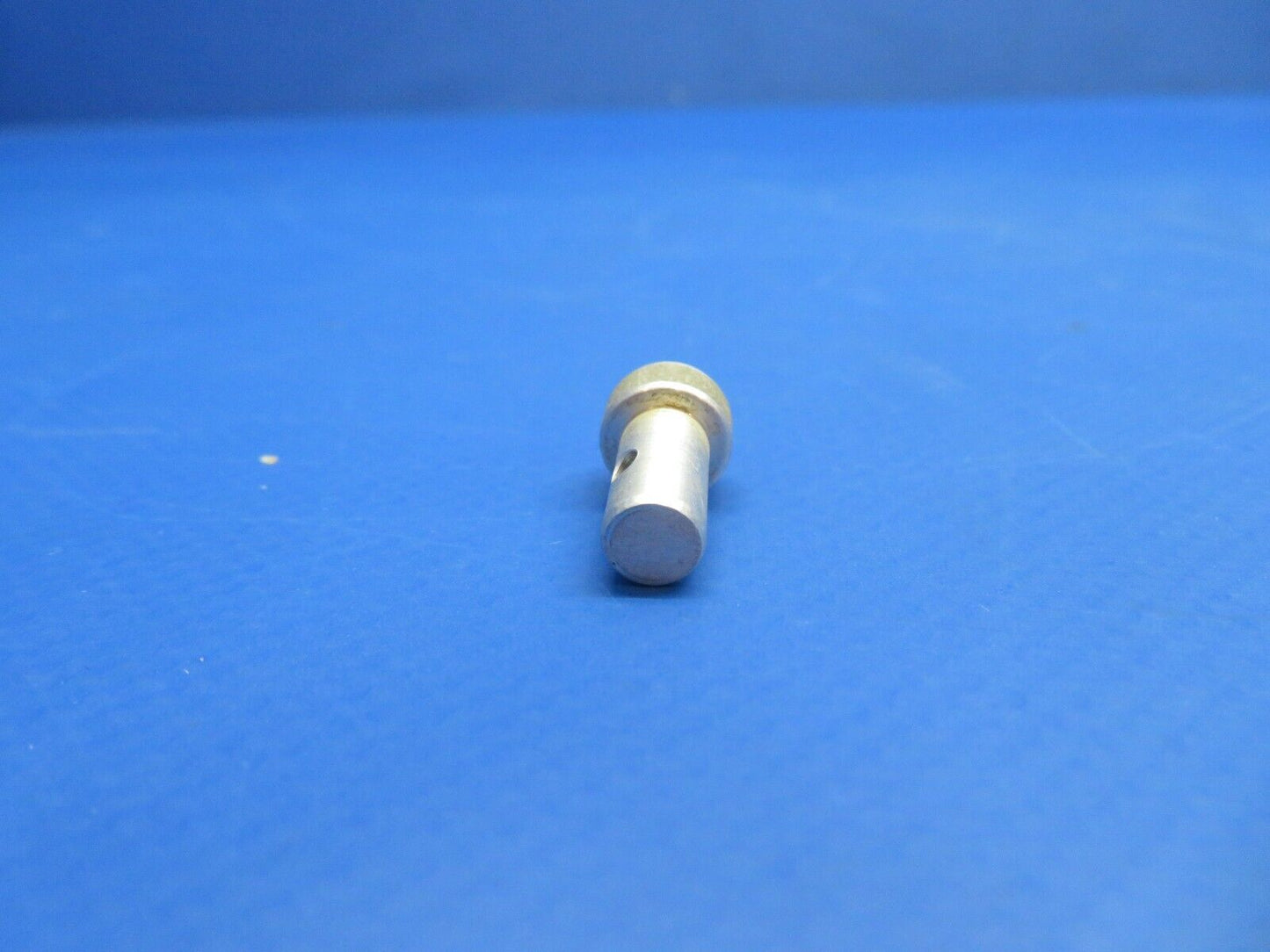 Piper Stop P/N 19161-000 NOS (0922-822)