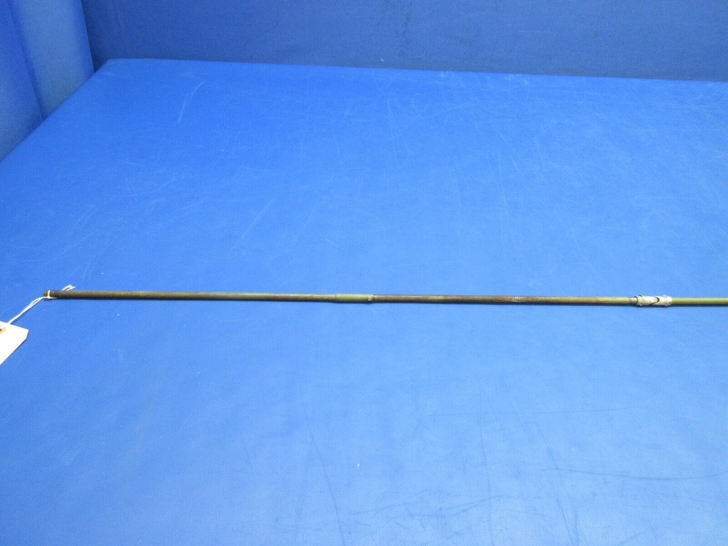 Cessna 310 / 310I Fuel Valve Torque Tube Assy P/N 0820000-17 (1023-781)