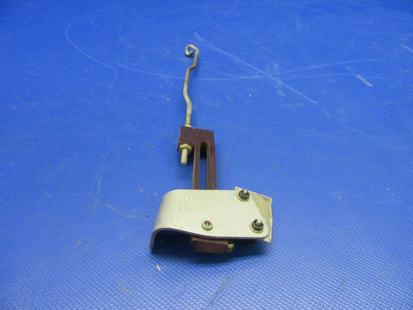 Beech 95-B55 Landing Gear Warning Throttle Switch RH P/N 96-810022-44 (0721-327)