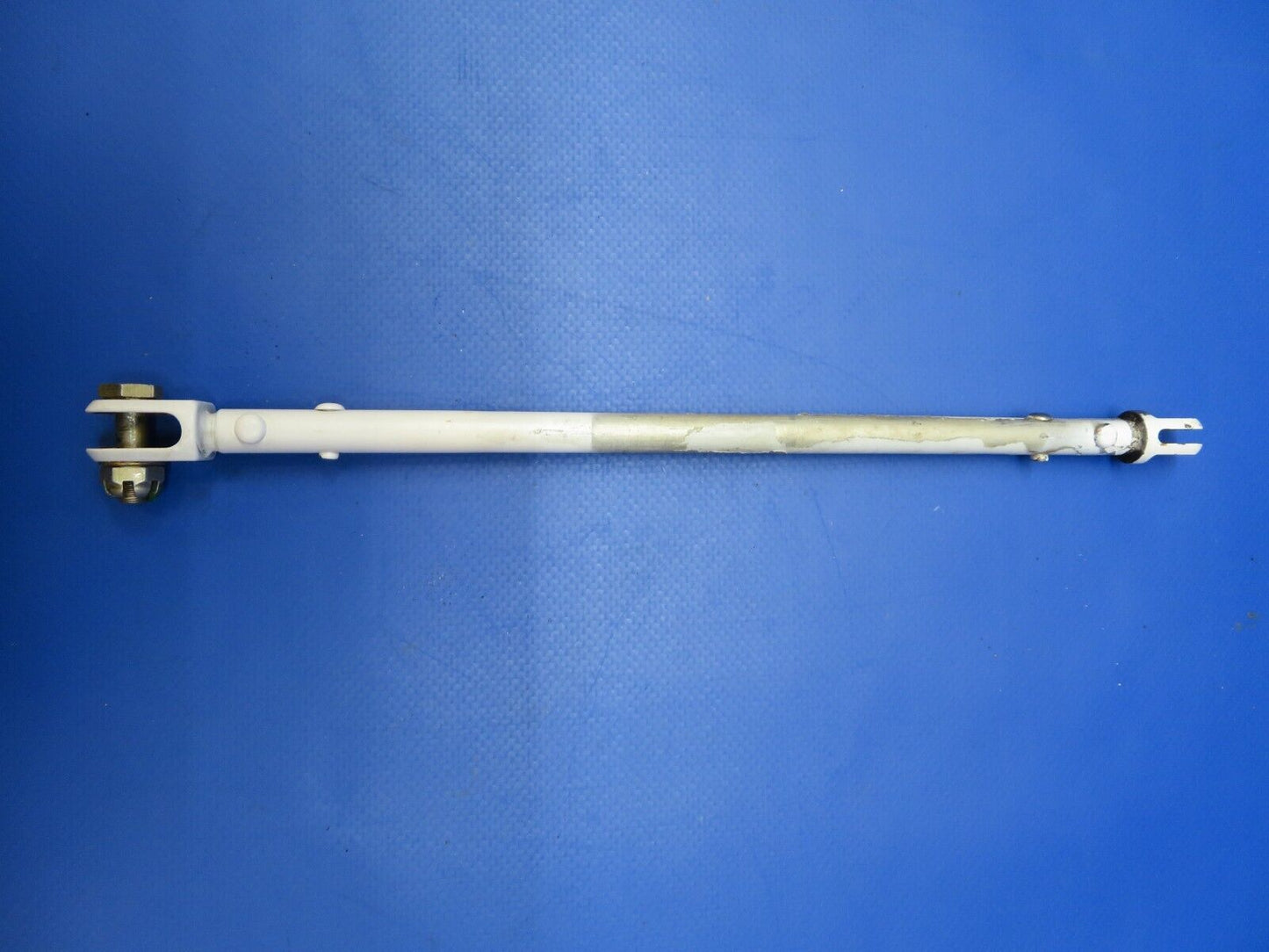Beech 58P Elevator Trim Tab Actuator Rod P/N 96-526021-9 (1022-447)