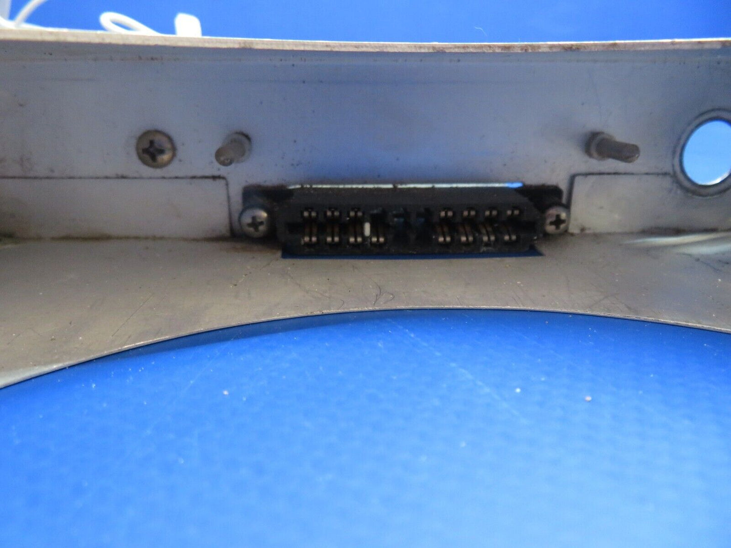 King KY 196 COMM Transceiver w/Tray P/N 064-1019 CORE (1122-580)