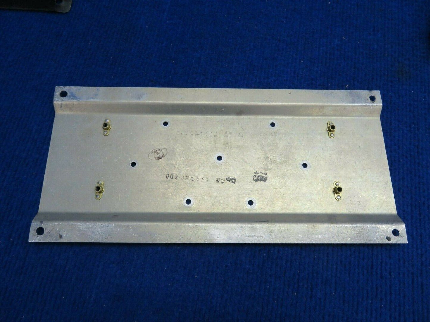 Beech 58 Baron Fuel Selector V166 Gal Panel P/N 002-920035-25 (0322-575)