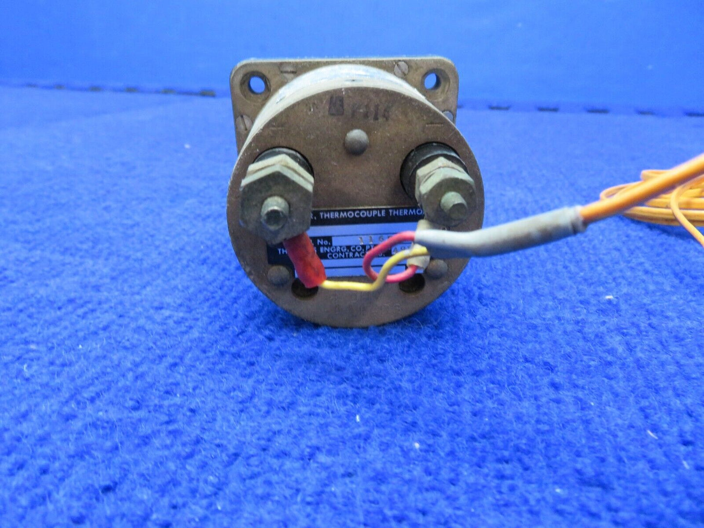 Radair Lewis Thermocouple Thermometer Indicator P/N 49B700 (0622-596)