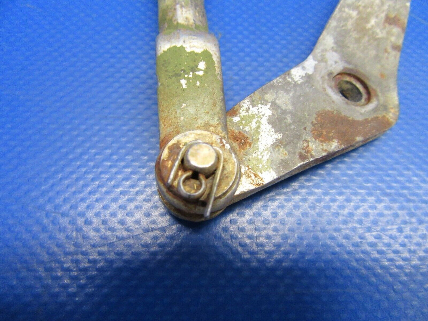 Cessna 310 / T310Q Manual Retract Bellcrank & Rod Assy NA5363HH262 (0619-116)