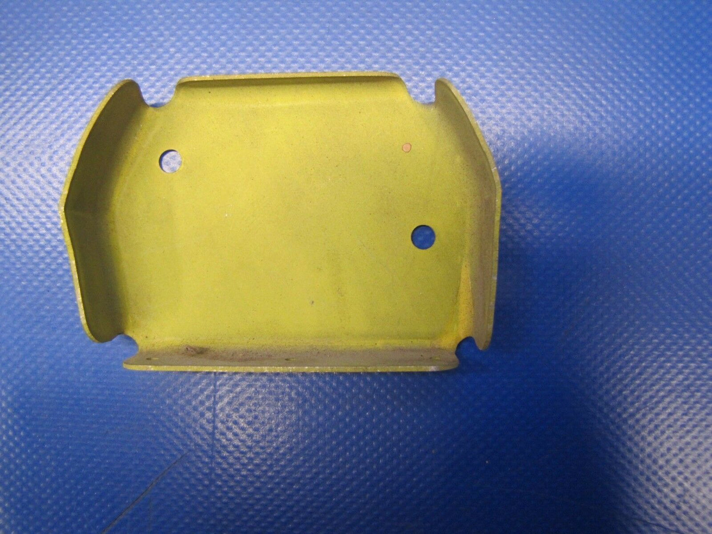 Piper Navajo Bulkhead P/N 40129-002 NOS (0417-229)
