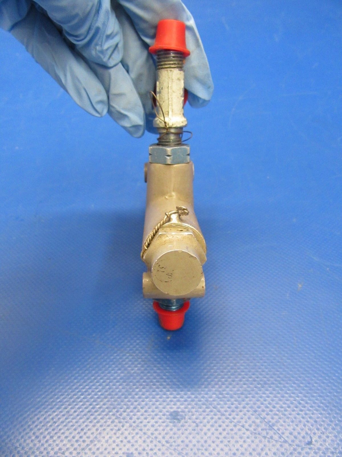 Lear Priority Valve P/N 2979013-1 PARTS ONLY (1018-82)