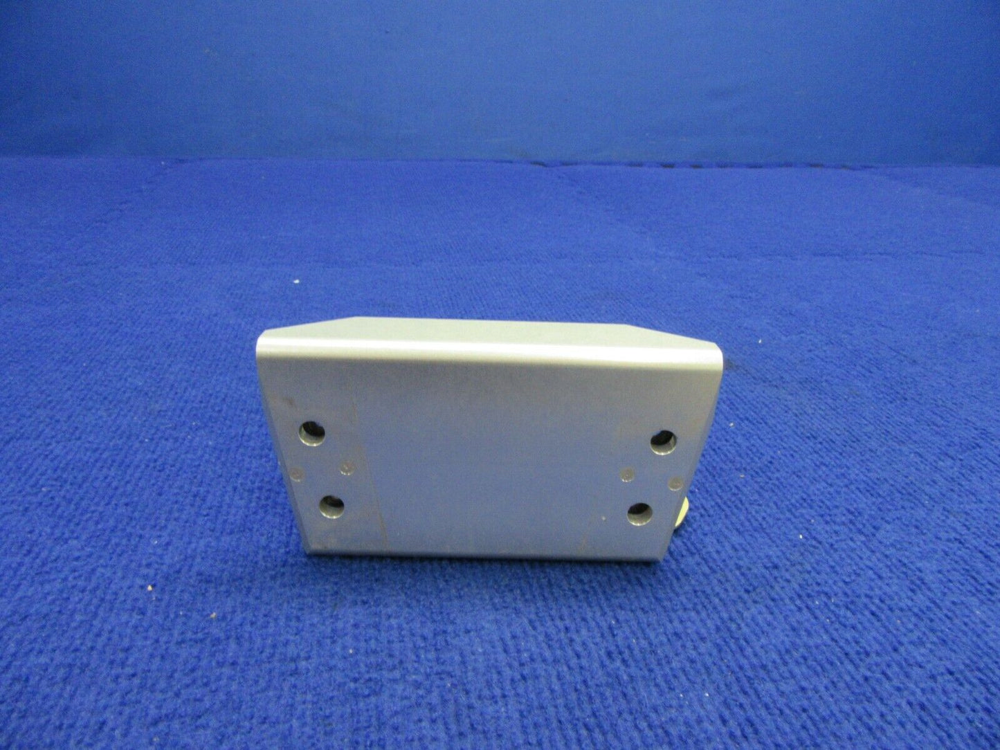 Cirrus SR-22 Upper Gear Attach w Strut End Upper Fitting P/N 16947-001 (0122-393