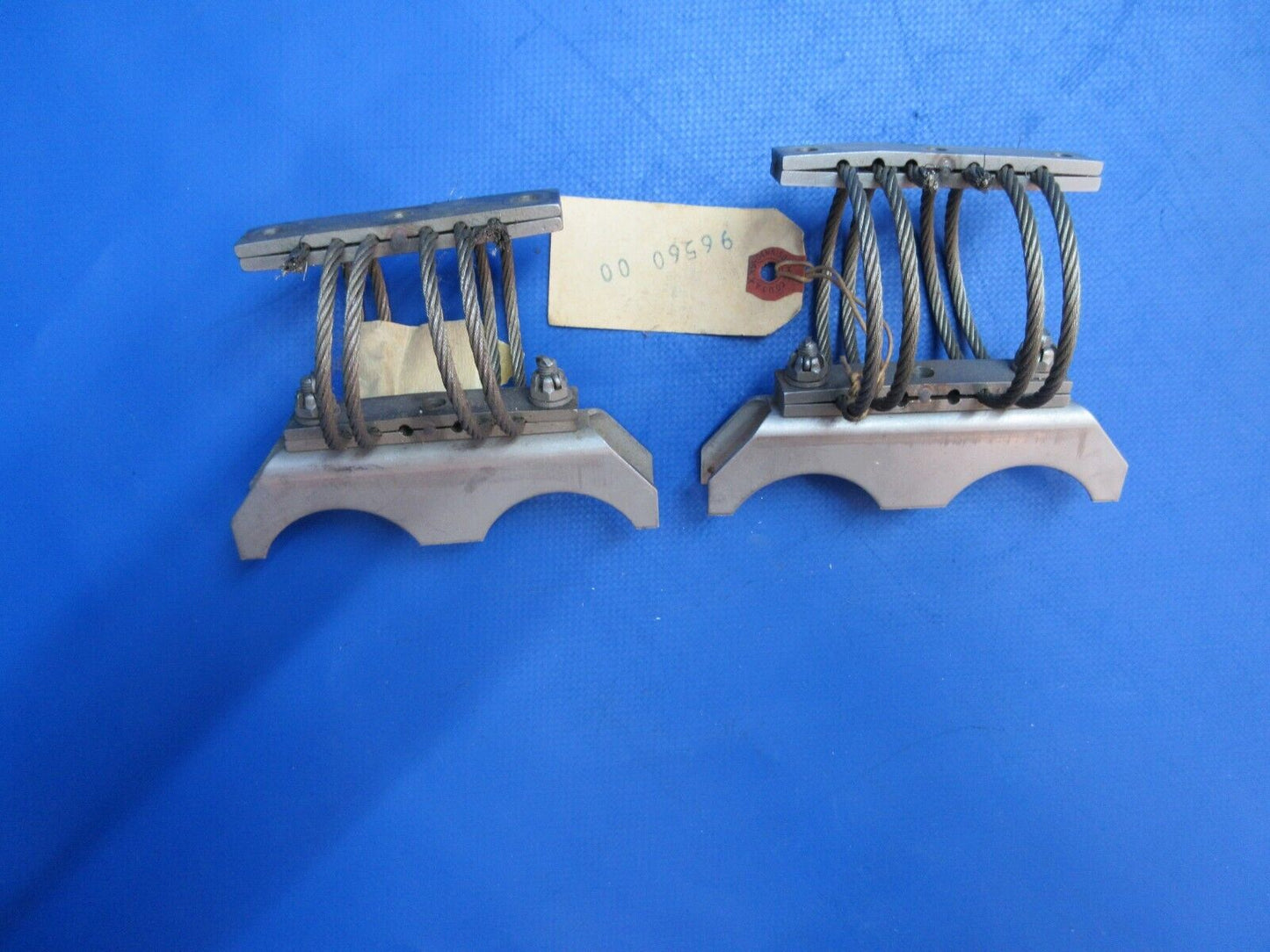Piper PA-34-200 Exhaust Pipe Isolator Assy P/N 96560-00 LOT OF 2 (1123-699)