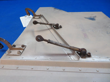 Mooney M20 / M20C RH Main Gear Door Assy P/N 550003-2 (1023-354)