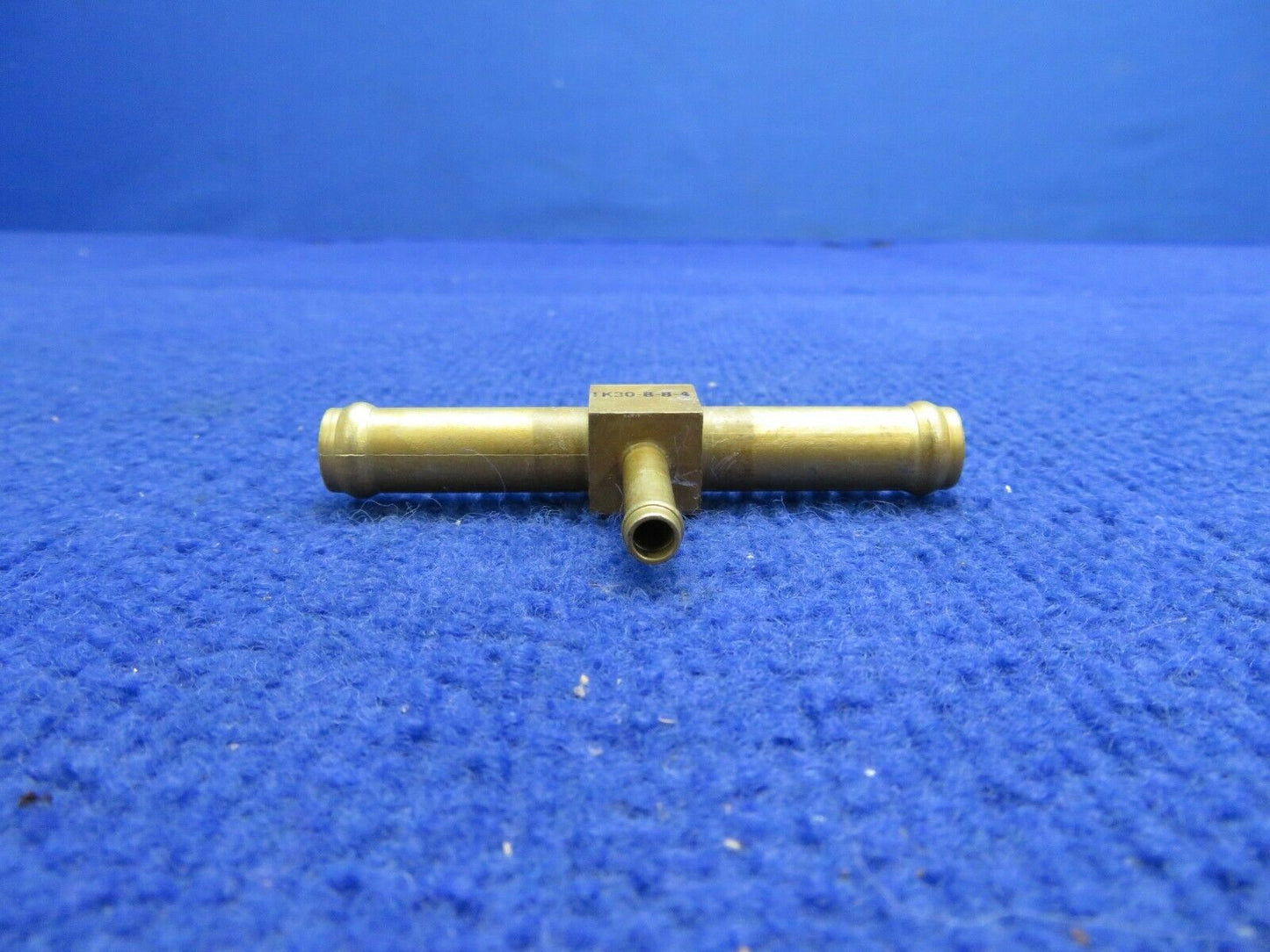 Beech 58 Baron Tee Instrument Pressure System P/N 1K30-8-8-4 (0322-542)