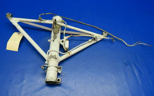 Beech Baron 95-A55 Truss Assy Main Gear LH P/N 95-810010-7 (0420-352)