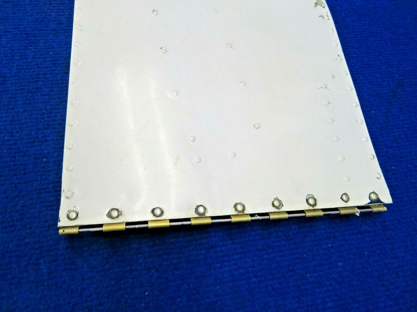 1956 Cessna 310 RH OTBD Main Gear Door RH Strut Assy P/N 0826000-2 (0422-60)