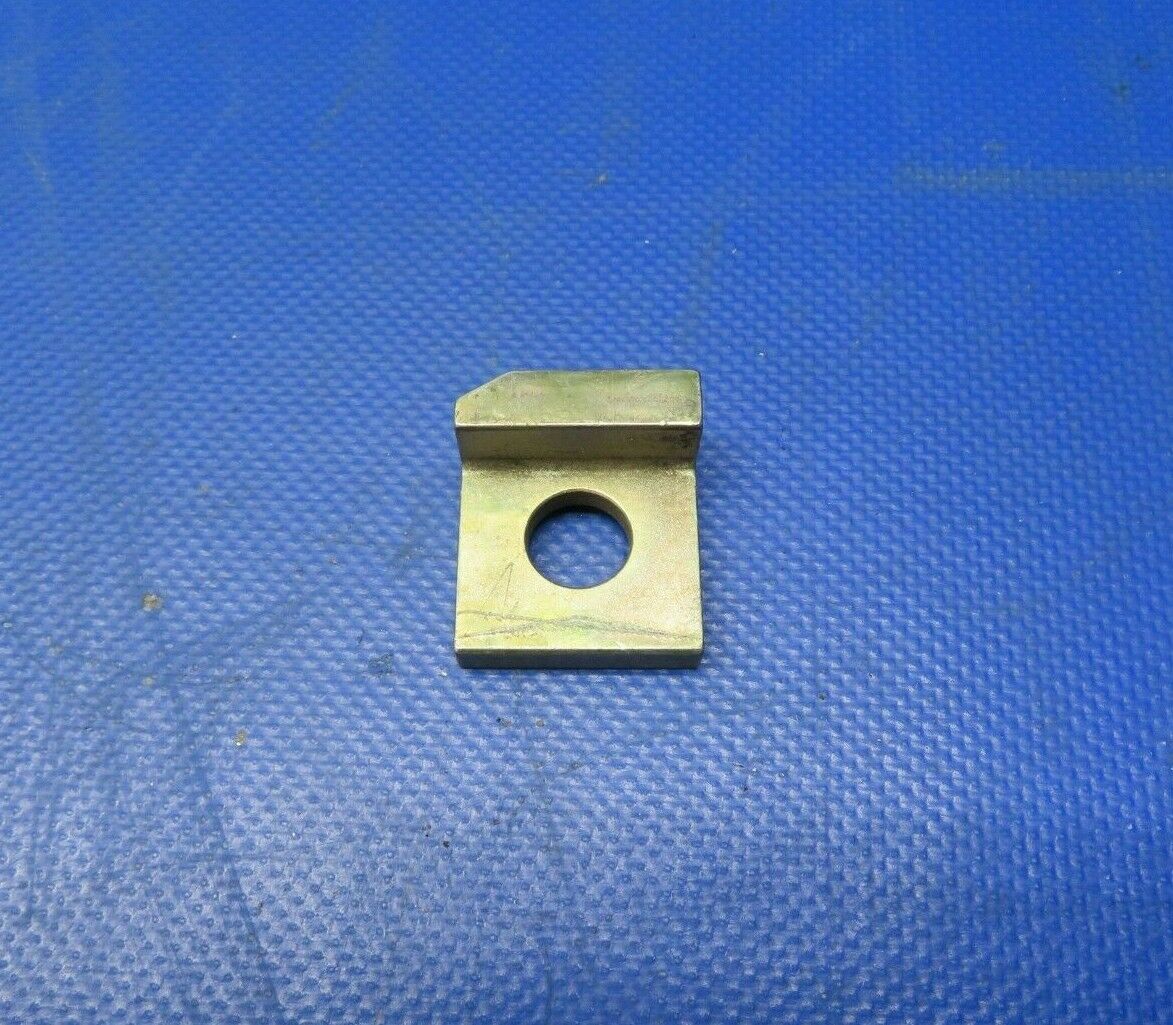 Continental 7th Stud Hold Down Plate P/N 646298 (0921-130)