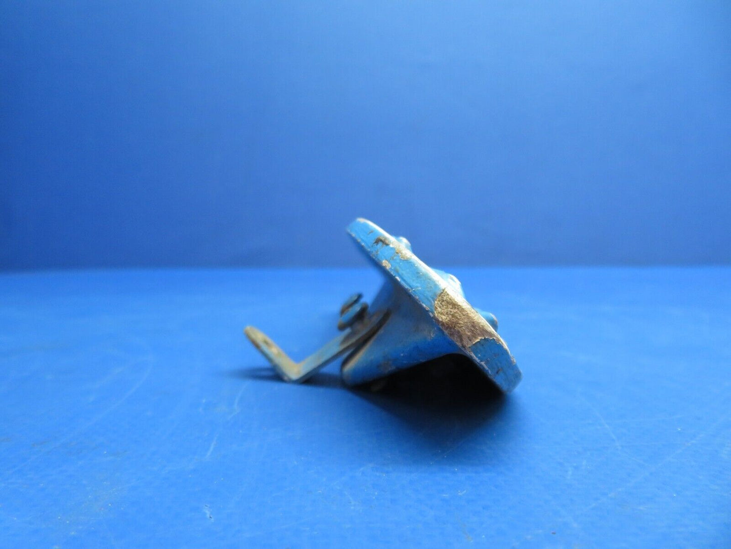 Cessna 172 Step P/N 0541154-1, 0541154-495 (0523-1041)