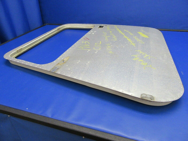 1963 Cessna 172 LH Cabin Door Structure Assembly P/N 0511460-1 (0321-211)