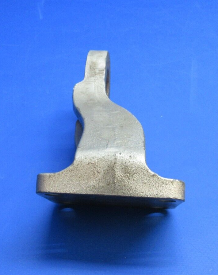 Continental E-225 Bracket LH Front Engine Mount P/N 531241 (0923-804)