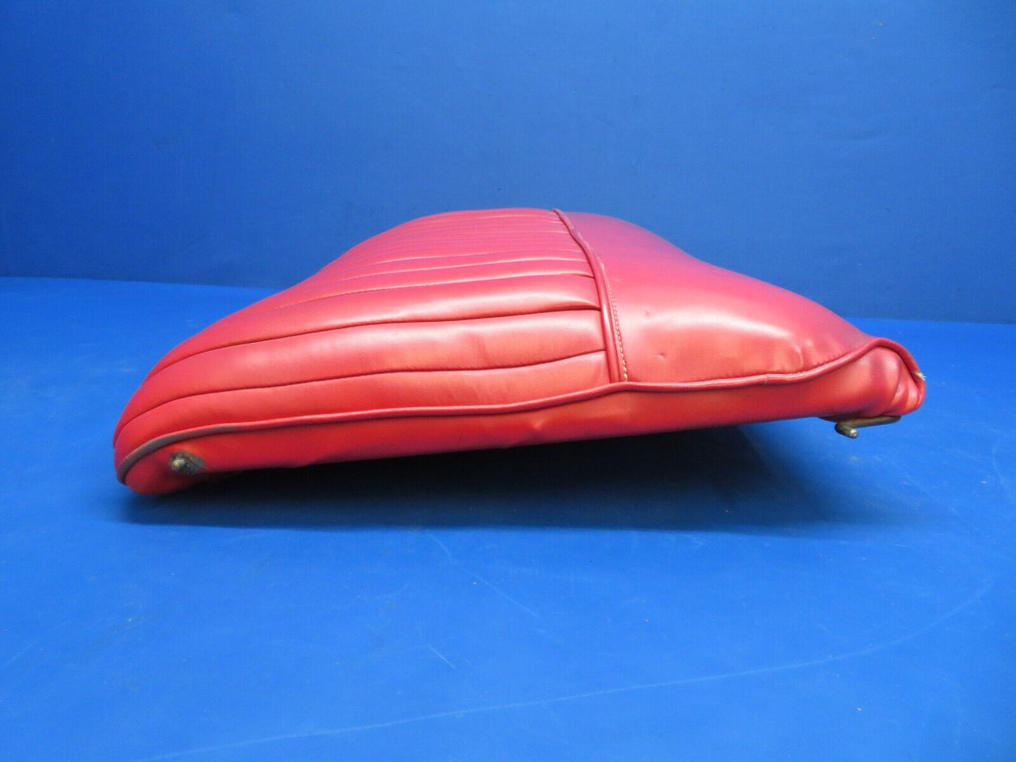 Cessna 120 Seat Assy Red Vinyl P/N 0413185, 0413185-1, 0411736 (0423-40)