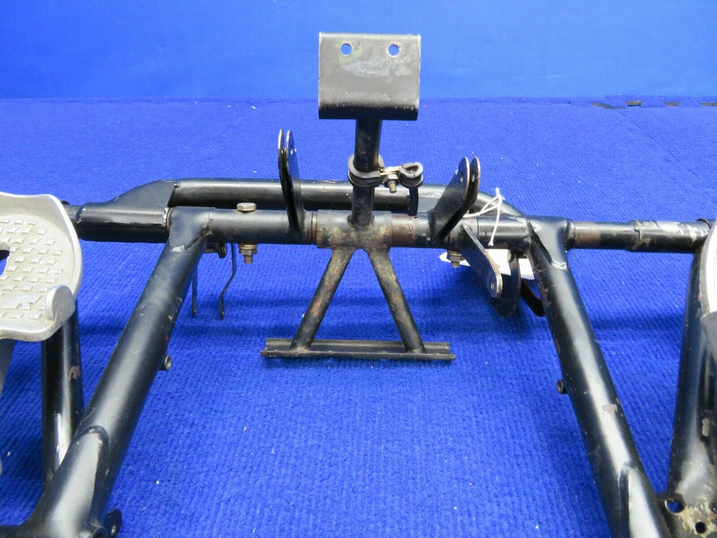 Piper Arrow PA-28R-201T Rudder Pedal Assy P/N 67180-04 (0222-831)