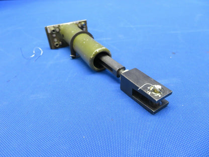 Cessna P210N Guide Cabin Door Latch Pin P/N 2117125-4 (1020-137)