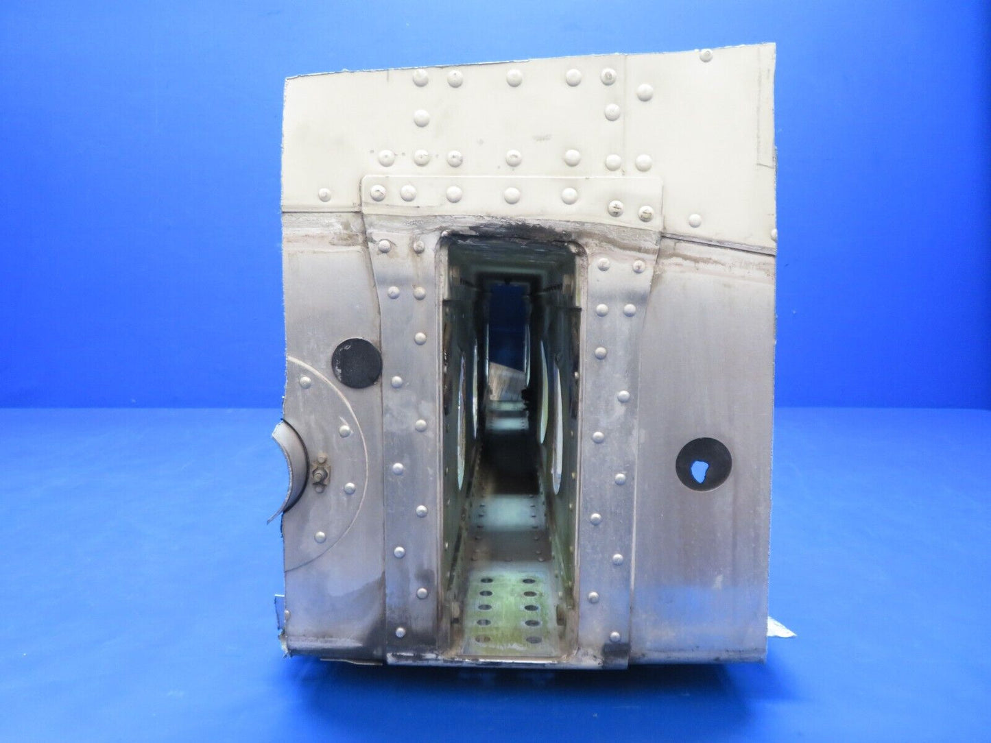 Piper PA-28-140 Spar Box Assy LWR Cockpit P/N 66689-00 (1123-125)