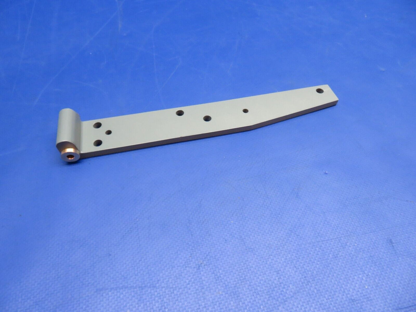 Beech 58 Baron Lower Cabin Door Hinge P/N 36-430041-7 (0523-94)
