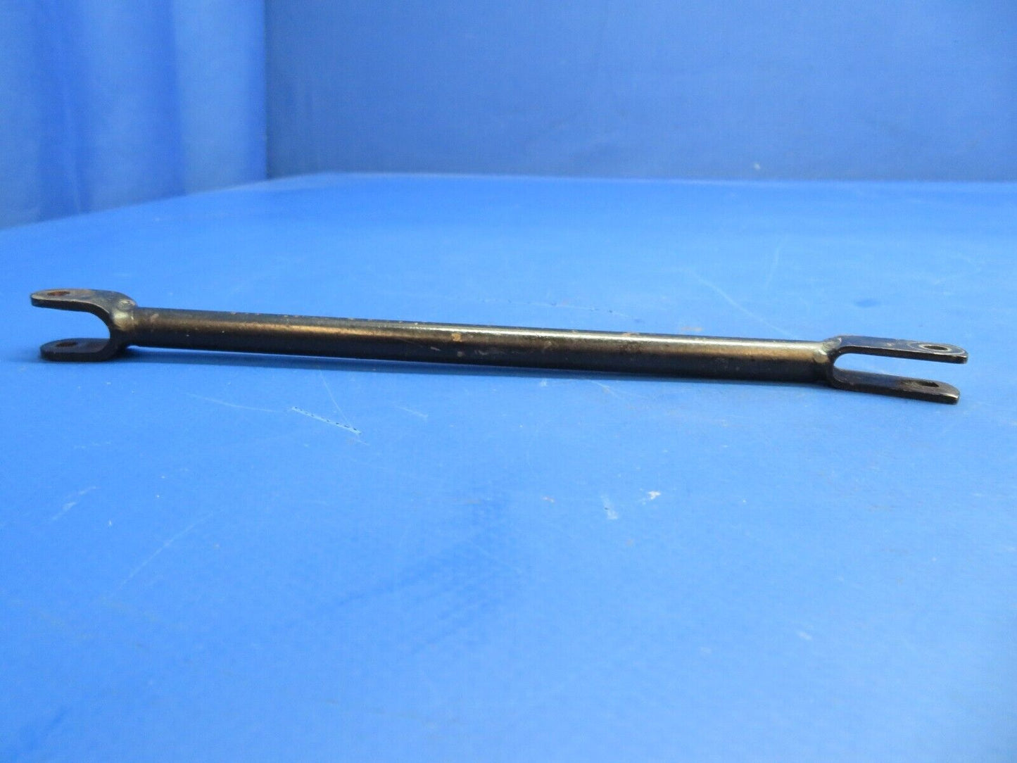 Piper PA-28R-201T Toe Brake Clevis Assy P/N 79430-00, 79430-000 (1122-779)