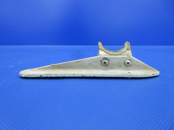 Cessna 172 Landing Gear Step And Bracket RH P/N 0541154-1 (0224-638)