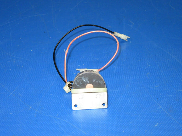 Cessna 210 / P210N Barometric Switch GB300NA145 (0919-272)