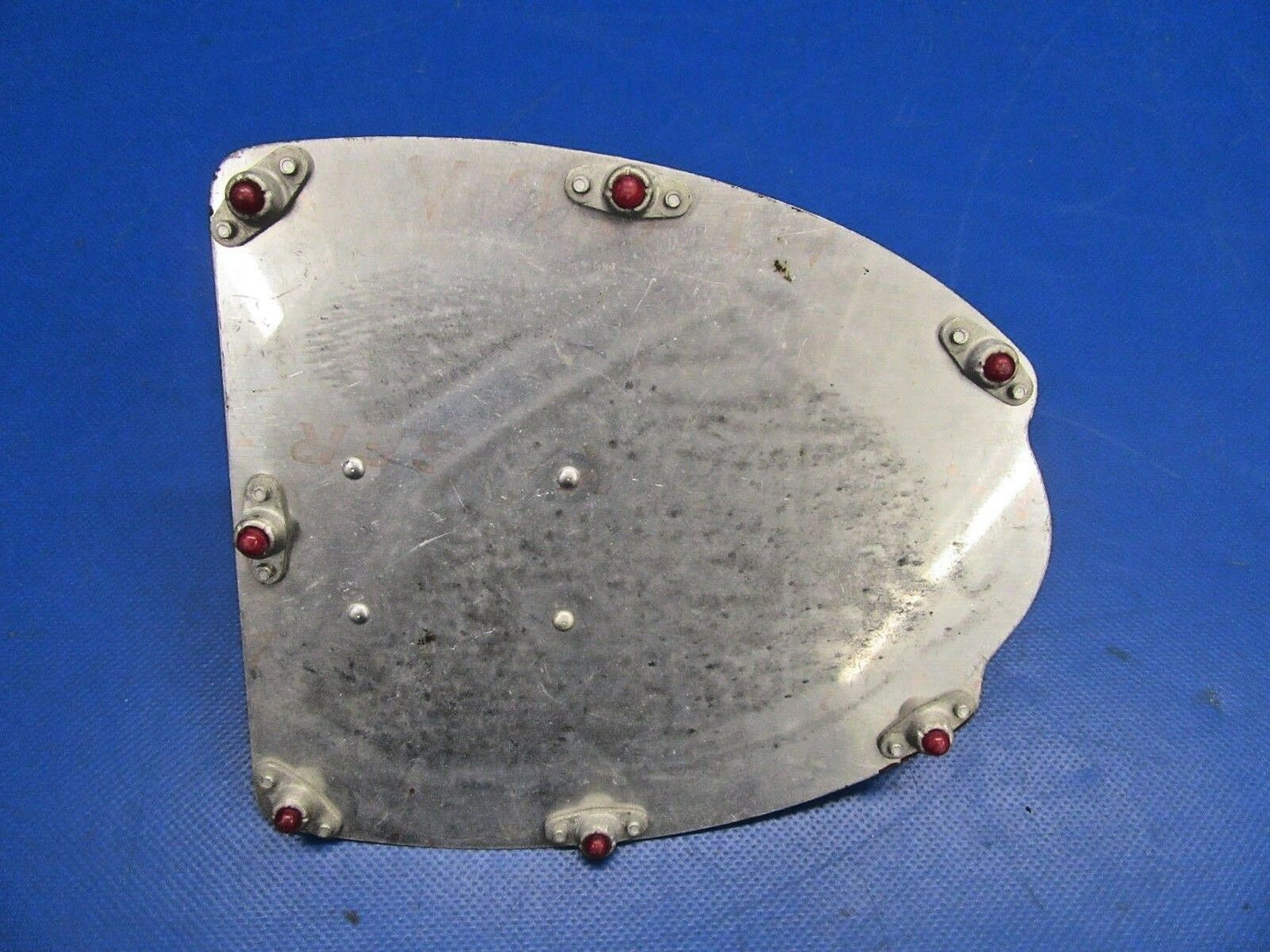 Cessna 310 Wing Tip Light Bracket P/N 5618106-17 (0918-318)