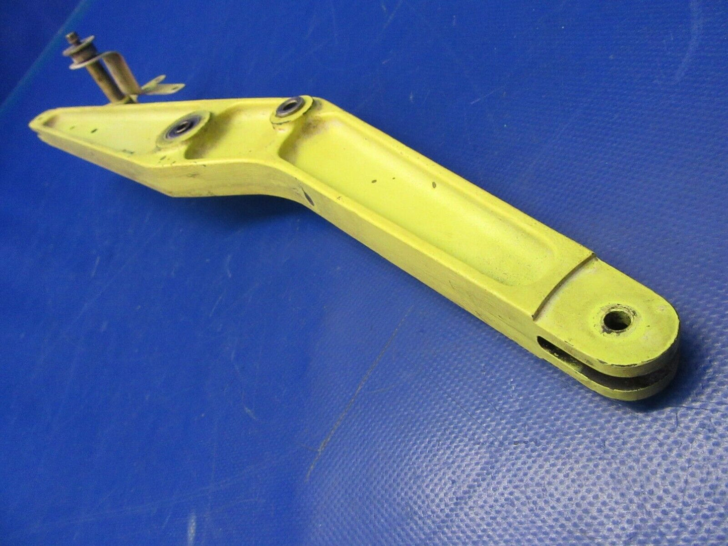 Beech Baron 58P Elevator Bellcrank Assembly P/N 002-524024-29 (0320-243)
