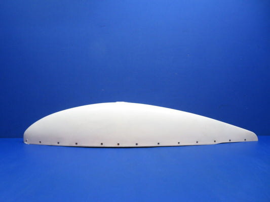 Piper PA-28-140 RH Wing Tip Assy P/N 62090-01 (1123-170)