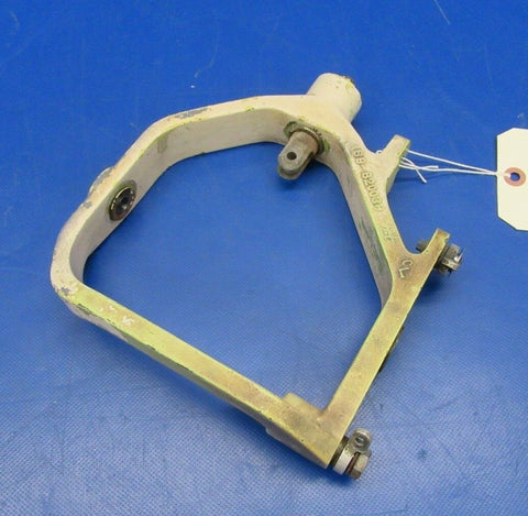 Beech Sierra C24R Yoke Nose Gear Steering P/N 169-820039-1 (0119-410)