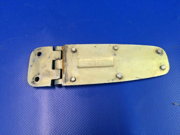 Cessna 150 thru 210 Door Hinge Lower P/N 0711037-498 (1016-51)