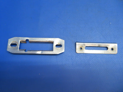 Piper PA-28-180 Cabin Door Pins & Strike Plates P/N 68353-00 LOT (0323-742)