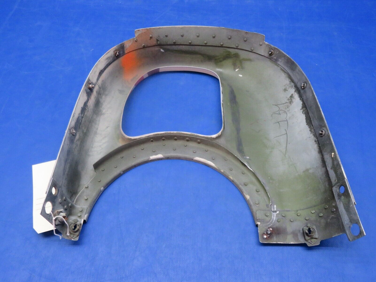 Early Cessna 310 / 310B Cowl RH Nose Cap Assy P/N 0851040-28 (1223-131)
