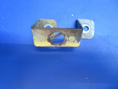 Beech C-35 Bonanza Cowling Fastener Bracket P/N 35-910244 LOT OF 5 (1222-541)