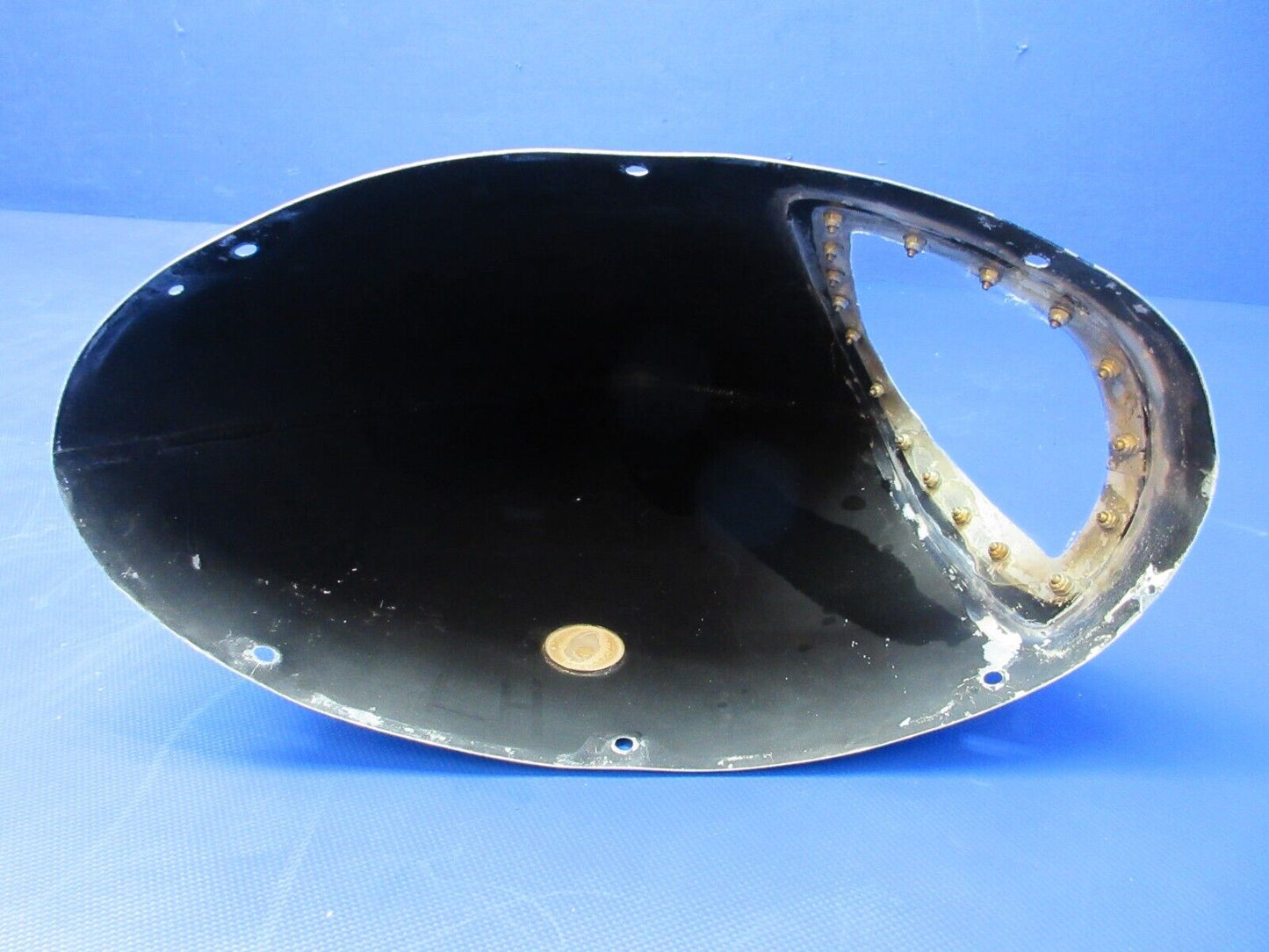 Cessna 401 / 401A LH Tip Tank Nose Cap Assy P/N 0823411-215 (0124-1414)