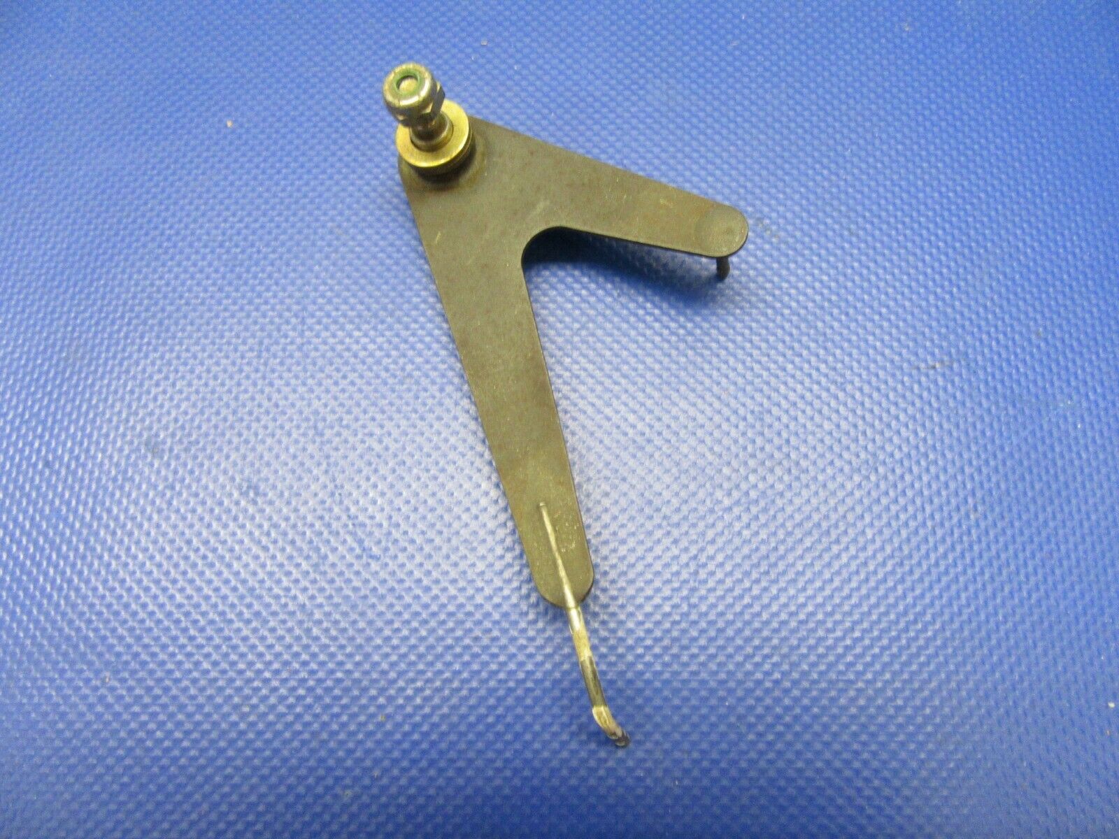 Cessna T210N Rudder Trim Indicator P/N 1261475-4 (0321- 432)