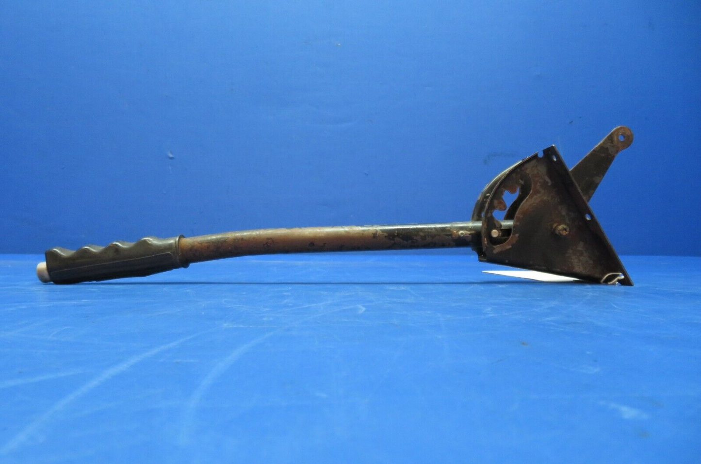 Piper PA-28-236 Dakota Flap Lever Handle Assy P/N 63782-04 (0623-696)