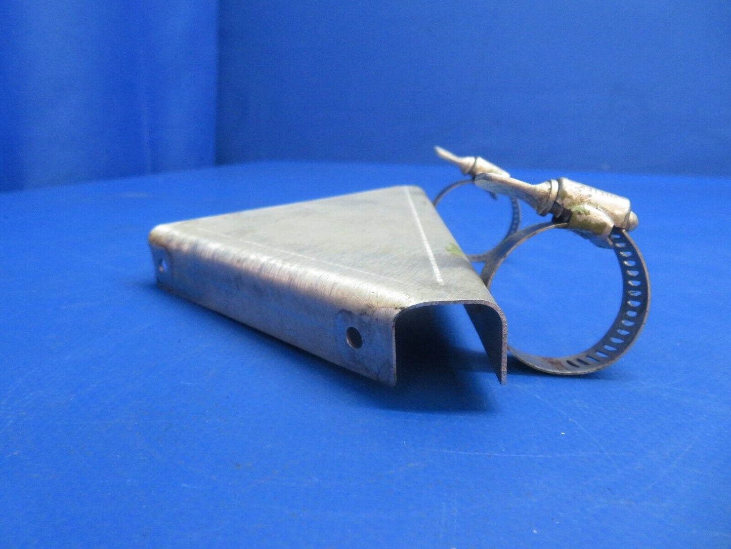 Beech 58 Baron Bracket Assy Fuel & A/C Lines P/N 58-555028-93 (1122-544)