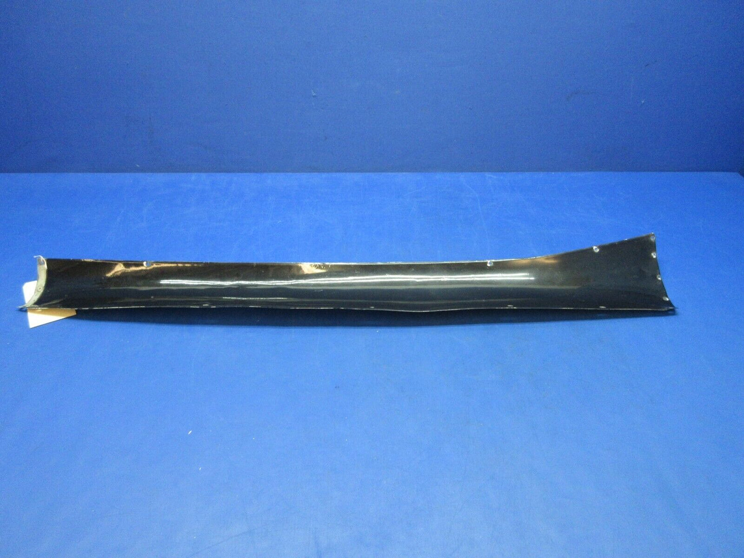 Cessna 310 / 310I RH Upper Wing Root Fillet P/N 0800056-8 (1023-724)